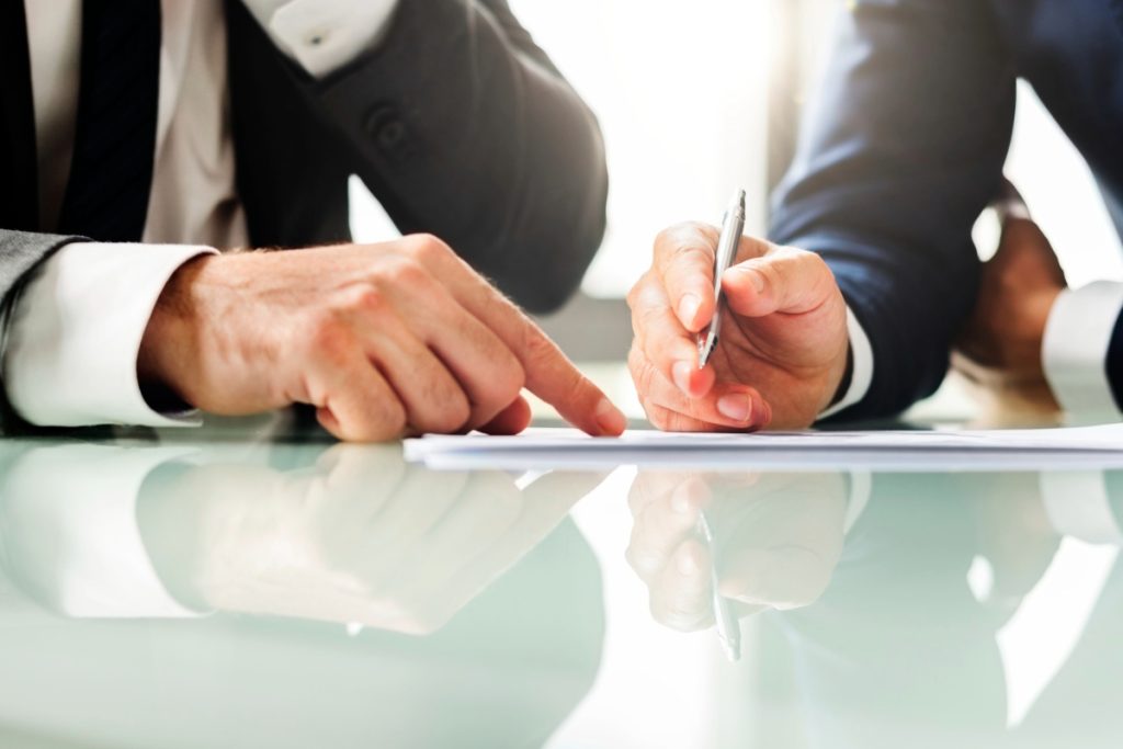 fintech sign contract